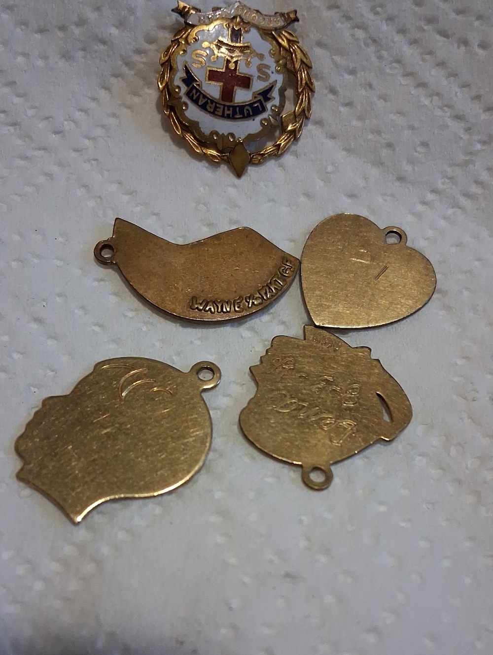 7.5 Grams 12k 10k Gold Filled Pendants, All Vintage